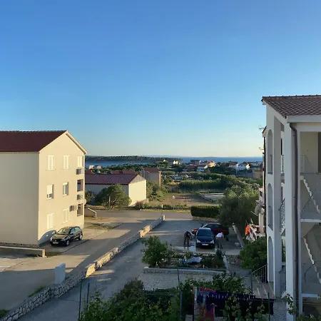 Apartment With A Parking Space Banjol, Rab - 11082 Banjol
