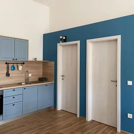 Appartement With Parking Space Banjol, Rab - 11082 Banjol