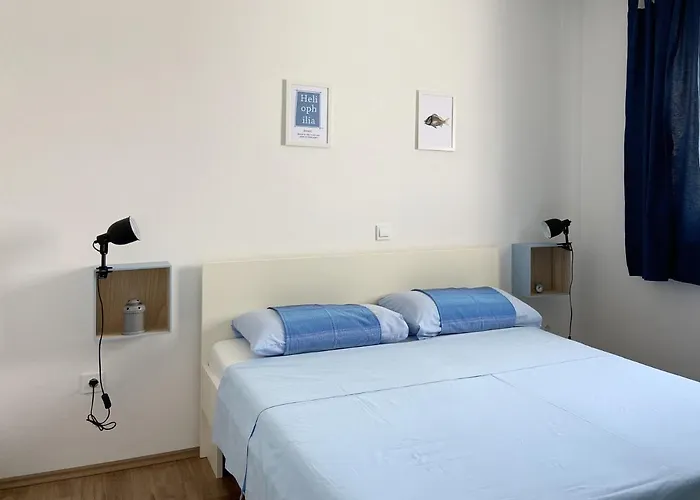 Apartament With Parking Space Banjol, Rab - 11082 Banjol