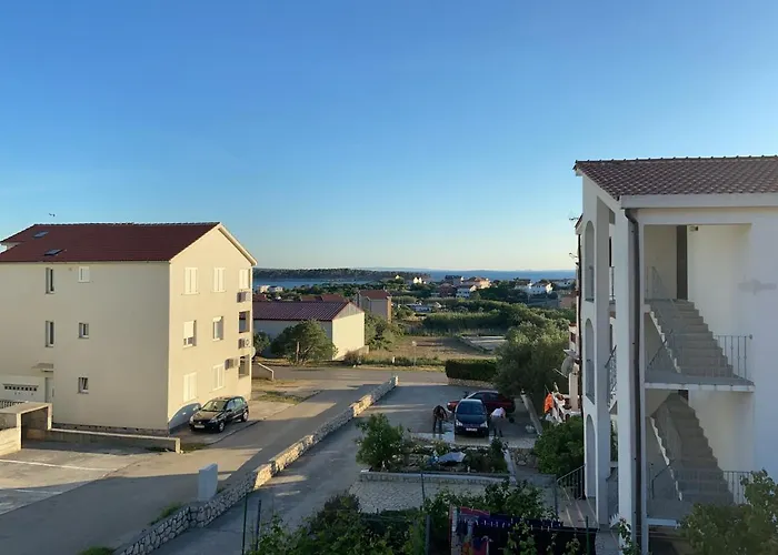 Apartament With Parking Space Banjol, Rab - 11082 Banjol